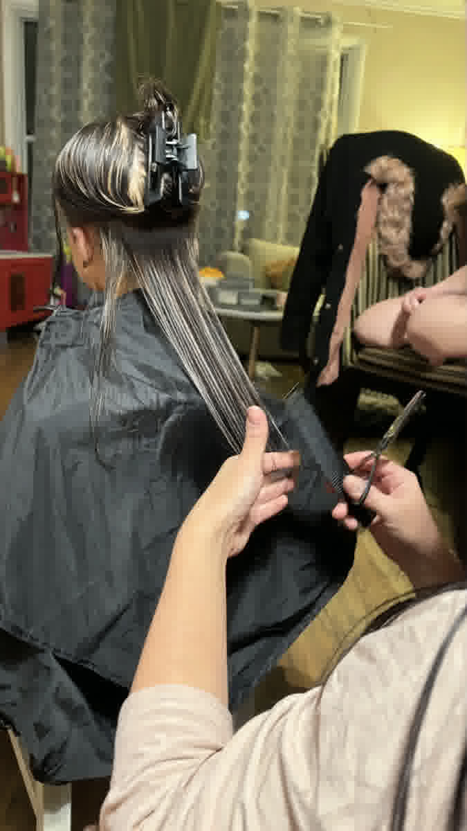 Mobile hair styling session